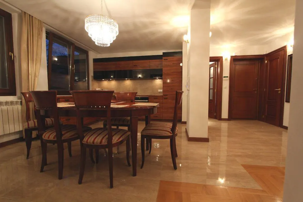 Apartment Nowiniarska Near The Old Town  Warsaw